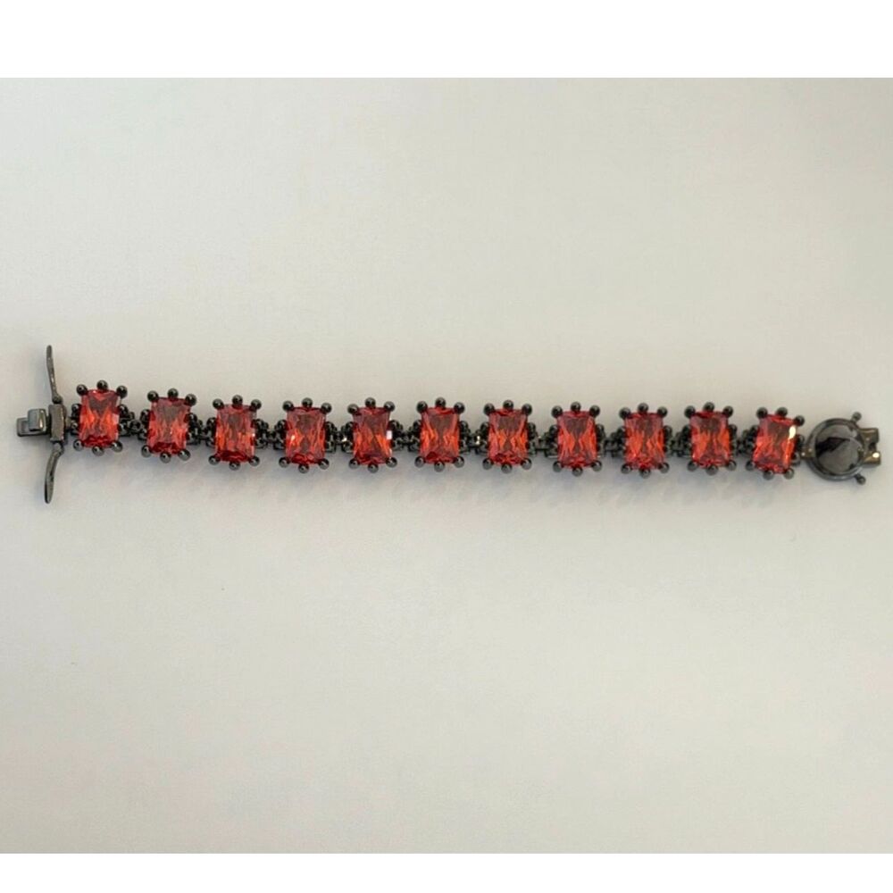 Eddie Borgo Red Crystal Spike Bracelet - Picture 2 of 8
